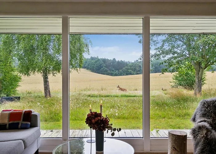 Feriehus Cosy In Hilly Nature With Beautiful Views, Covered Terrace And Fire Pit In Peaceful Surroundings Close To Sletterhage Lighthouse, The Knebel